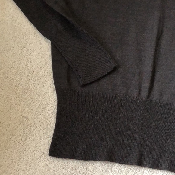 Ellen Tracy sweater! - Picture 3 of 6